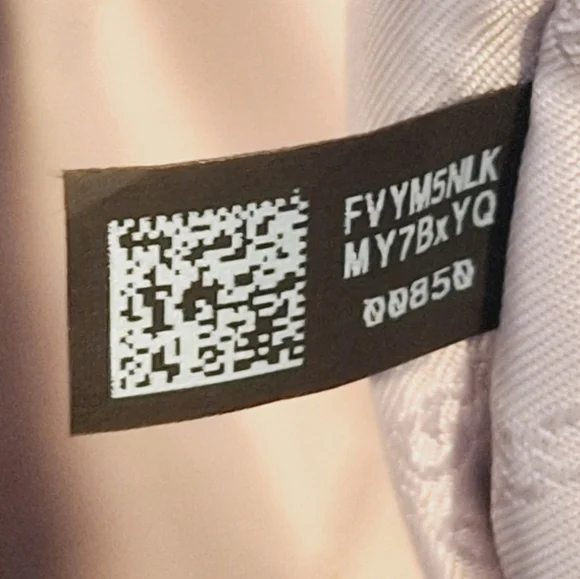 Michael Kors Jet Set East West tote bag - Picture 11 of 11